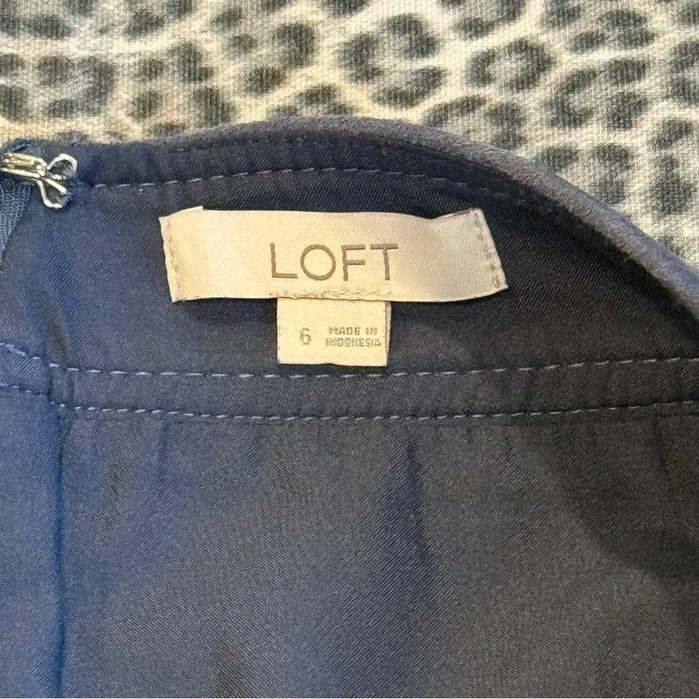 LOFT Blue Faux Suede Mini Skirt Size 6